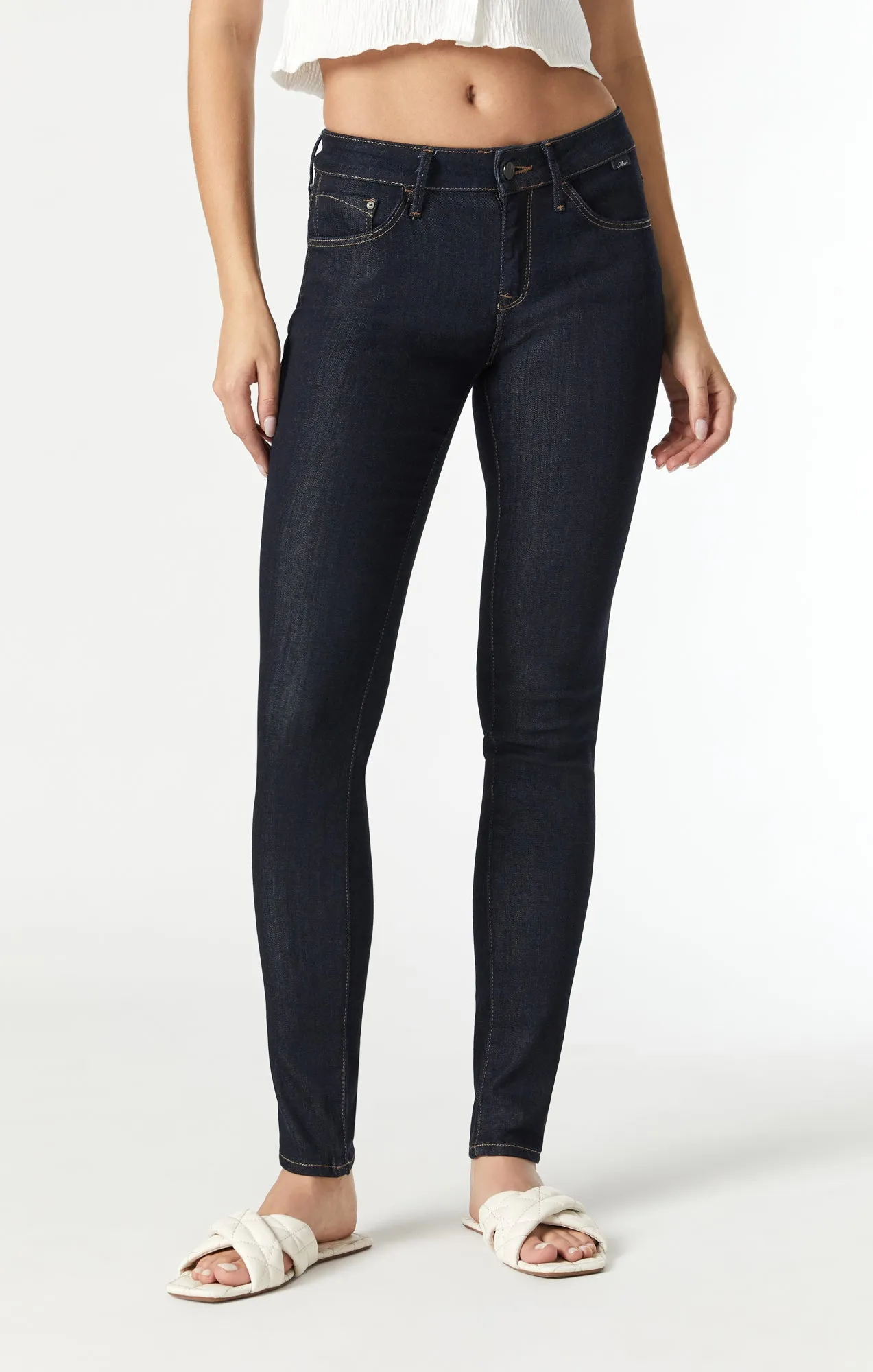 ALEXA SKINNY JEANS IN RINSE SUPERSOFT