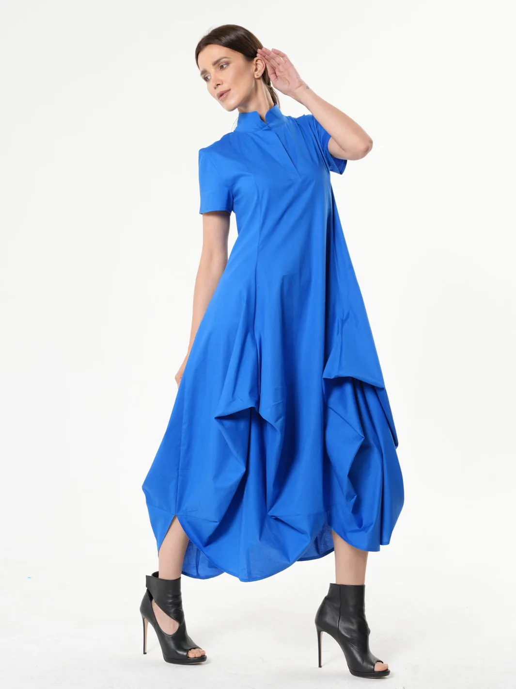 Asymmetric Collared Dress With Short Sleeves