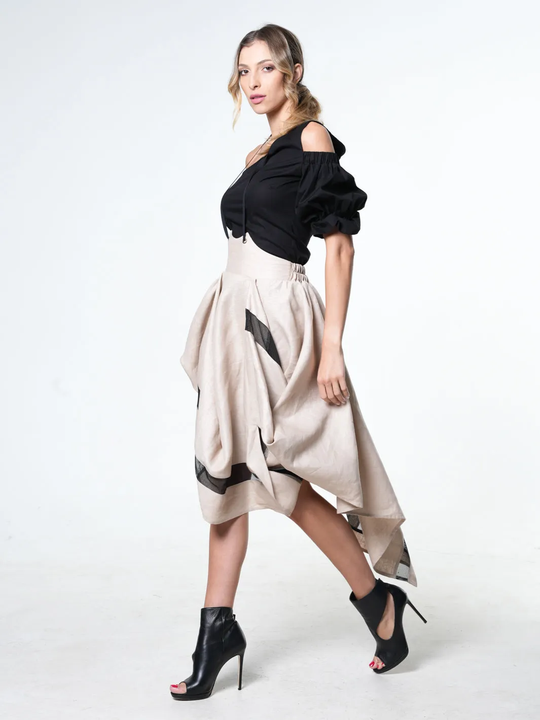 Avant Garde Linen Skirt With Ties In Beige