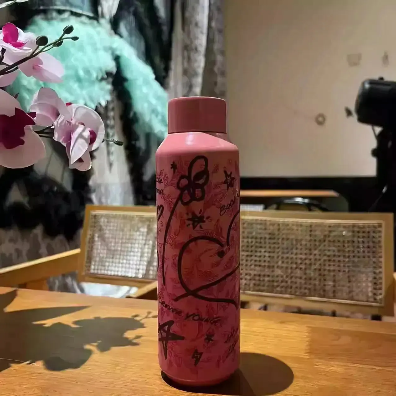 Starbucks Black Pink Graffiti Thermos (591 ml)